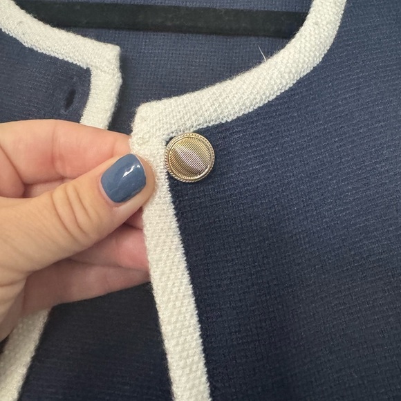 Abercrombie & Fitch Mara Crew Neck Sweater Navy  Size Medium - Picture 3 of 5